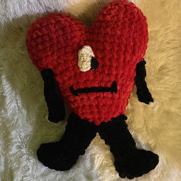 Crochet bad bunny ❤️ and 🐰 head - Picture 6 of 11